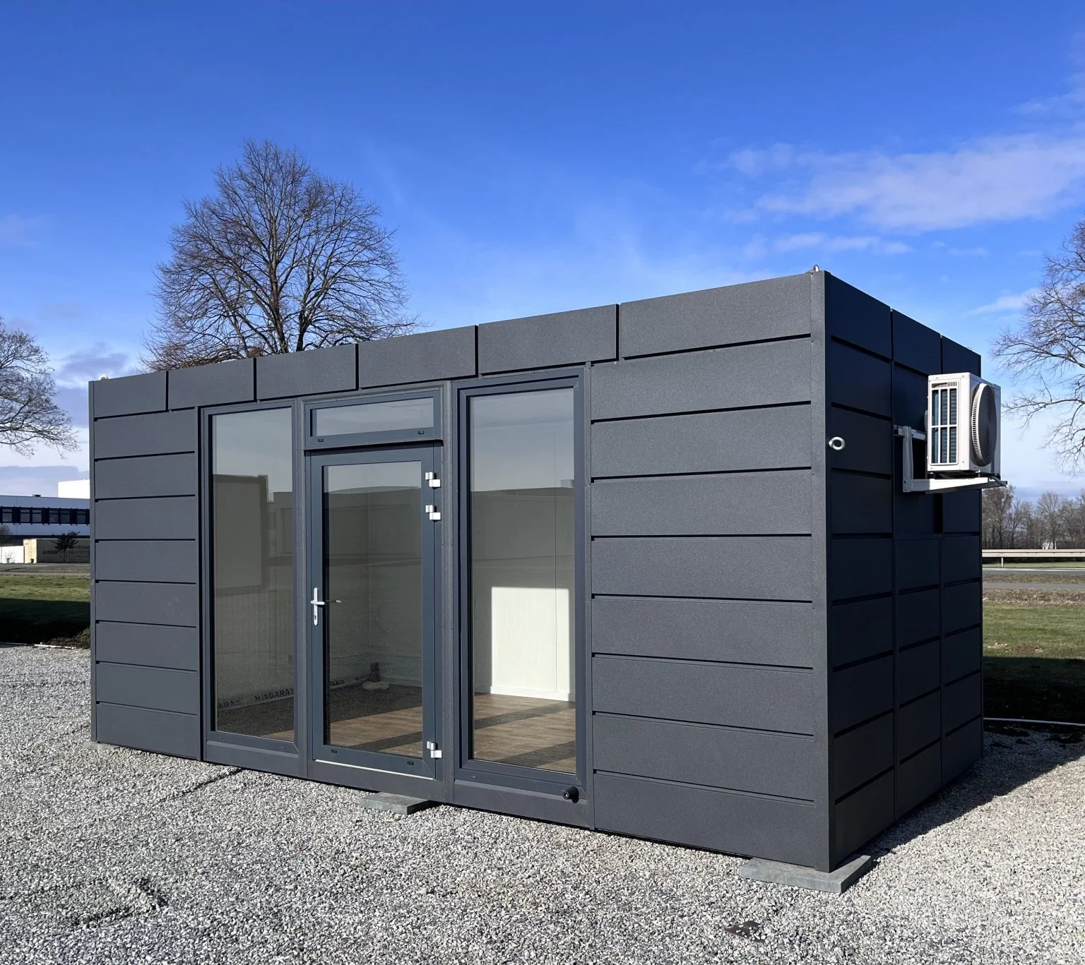 Verkaufspavillon mit bodentiefen Fenstern ca. 18 m² RAL 7016